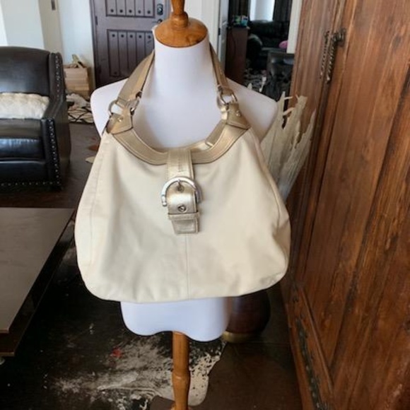 COACH leather tote - Picture 6 of 6